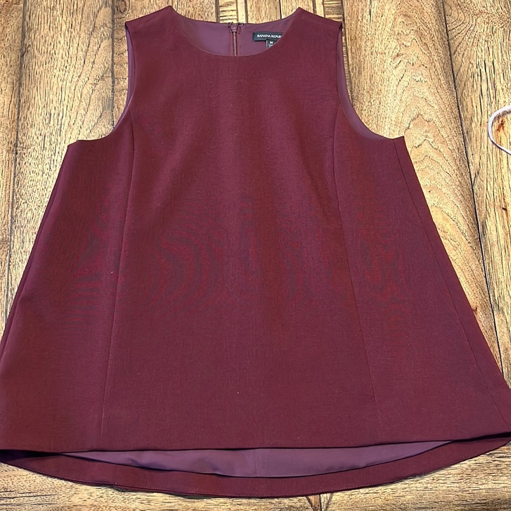Banana Republic Maroon Sleeveless blouse